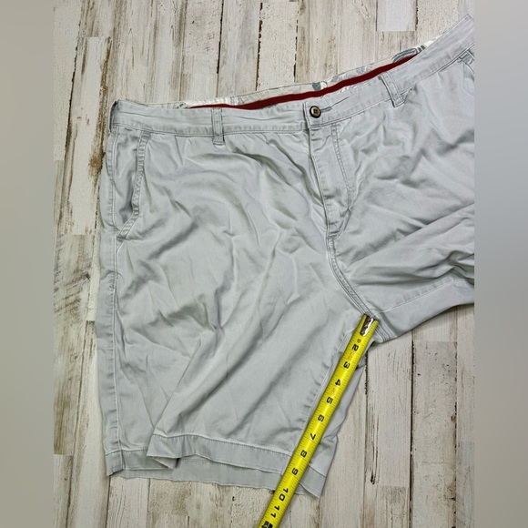 Tommy Bahama Chino Shorts Men's 40 Performance Athletic Beige - Picture 5 of 9